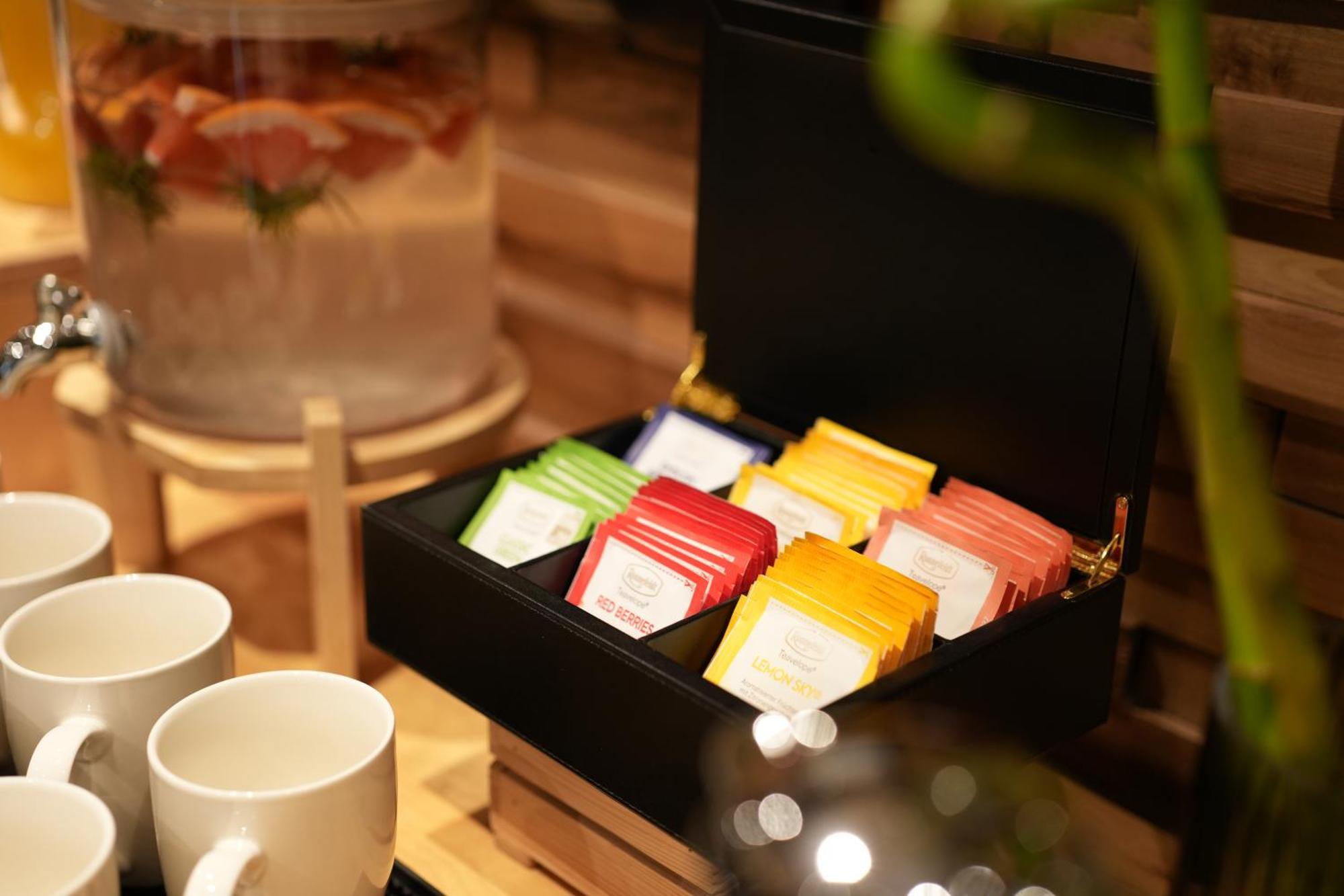 La Suite Boutique Hotel Tiranë Ngoại thất bức ảnh