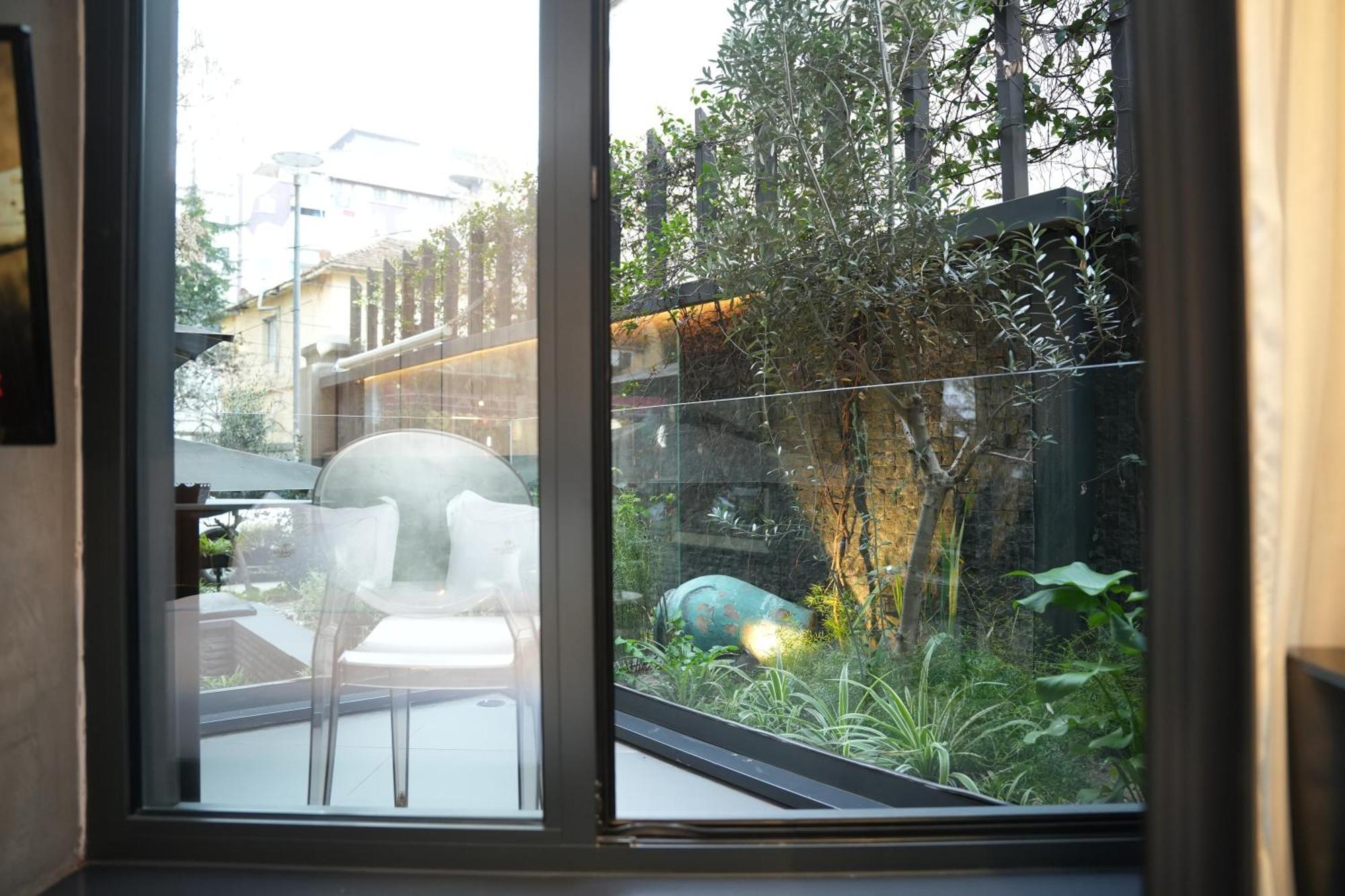 La Suite Boutique Hotel Tiranë Ngoại thất bức ảnh