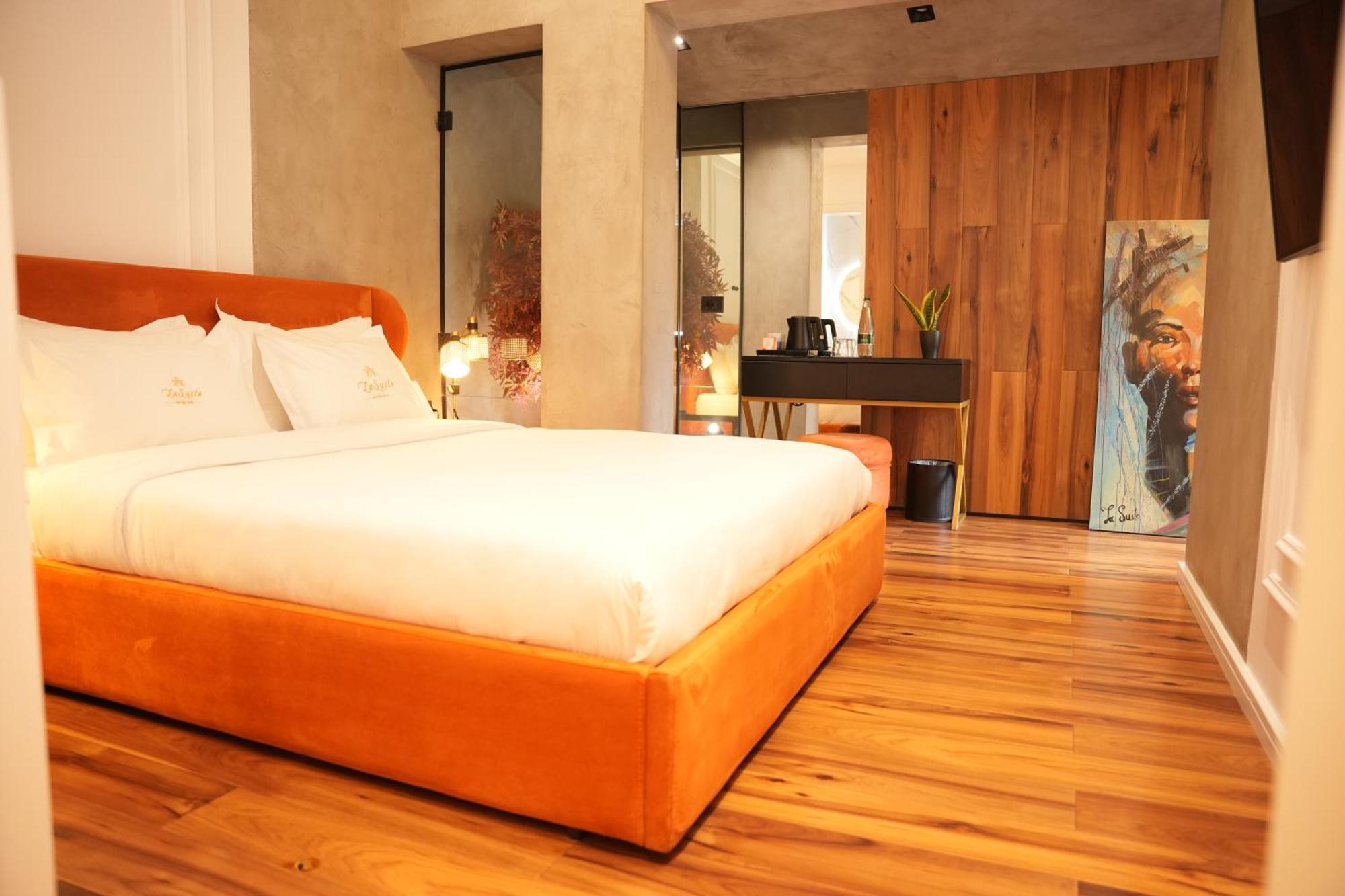 La Suite Boutique Hotel Tiranë Ngoại thất bức ảnh