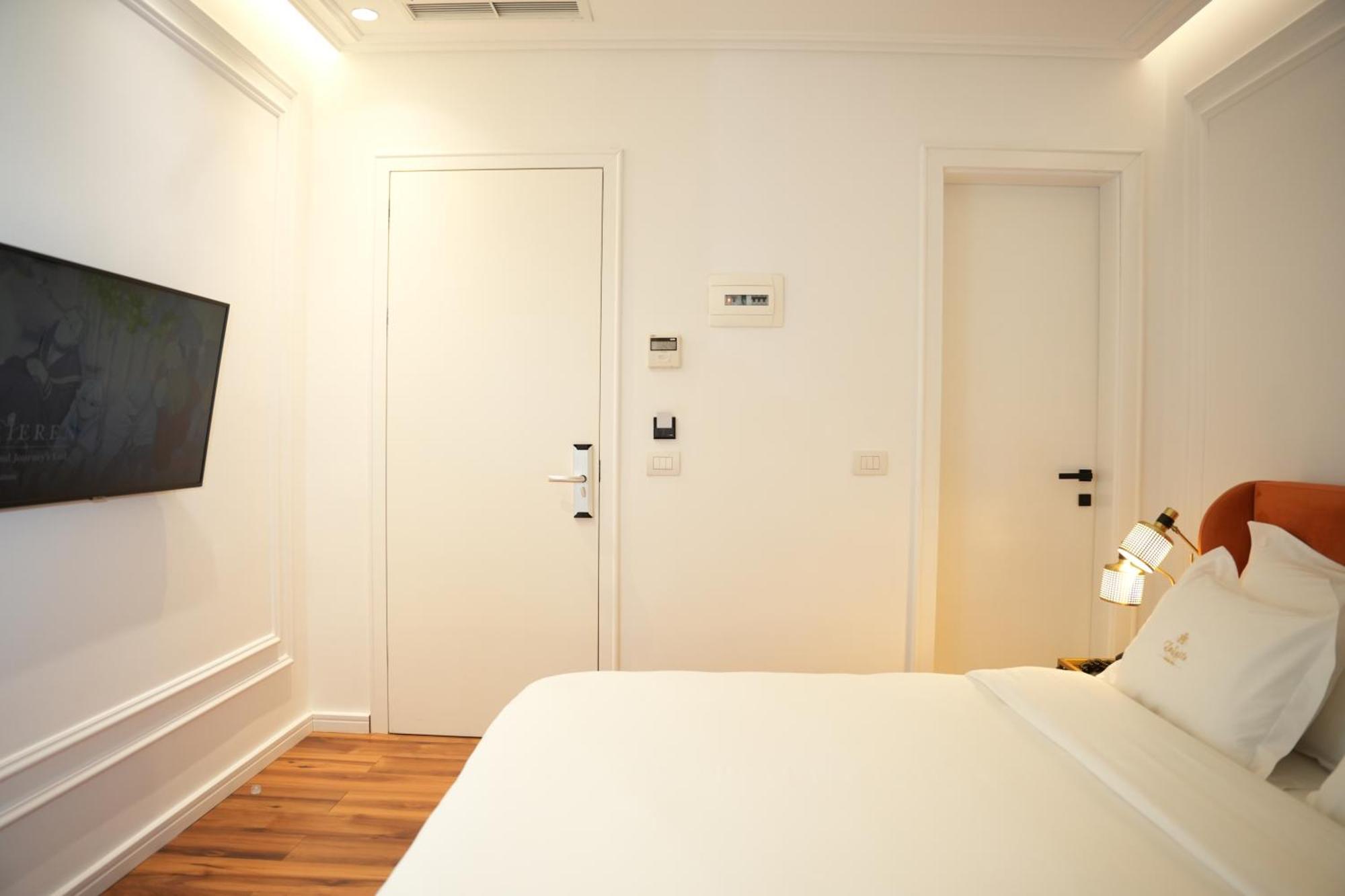 La Suite Boutique Hotel Tiranë Ngoại thất bức ảnh