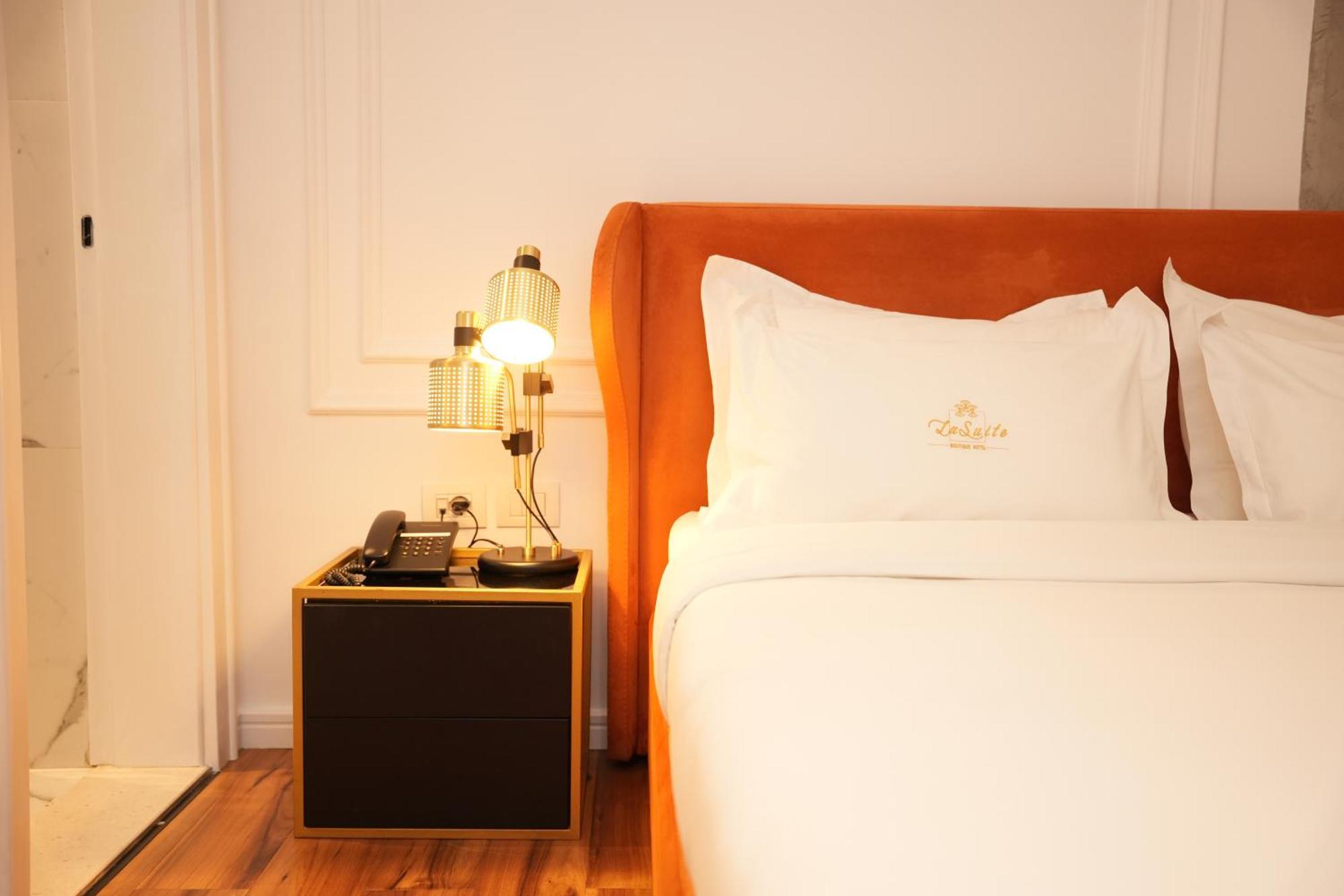 La Suite Boutique Hotel Tiranë Ngoại thất bức ảnh