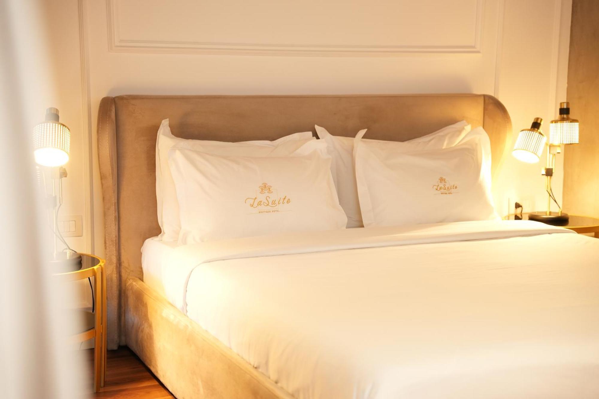 La Suite Boutique Hotel Tiranë Ngoại thất bức ảnh