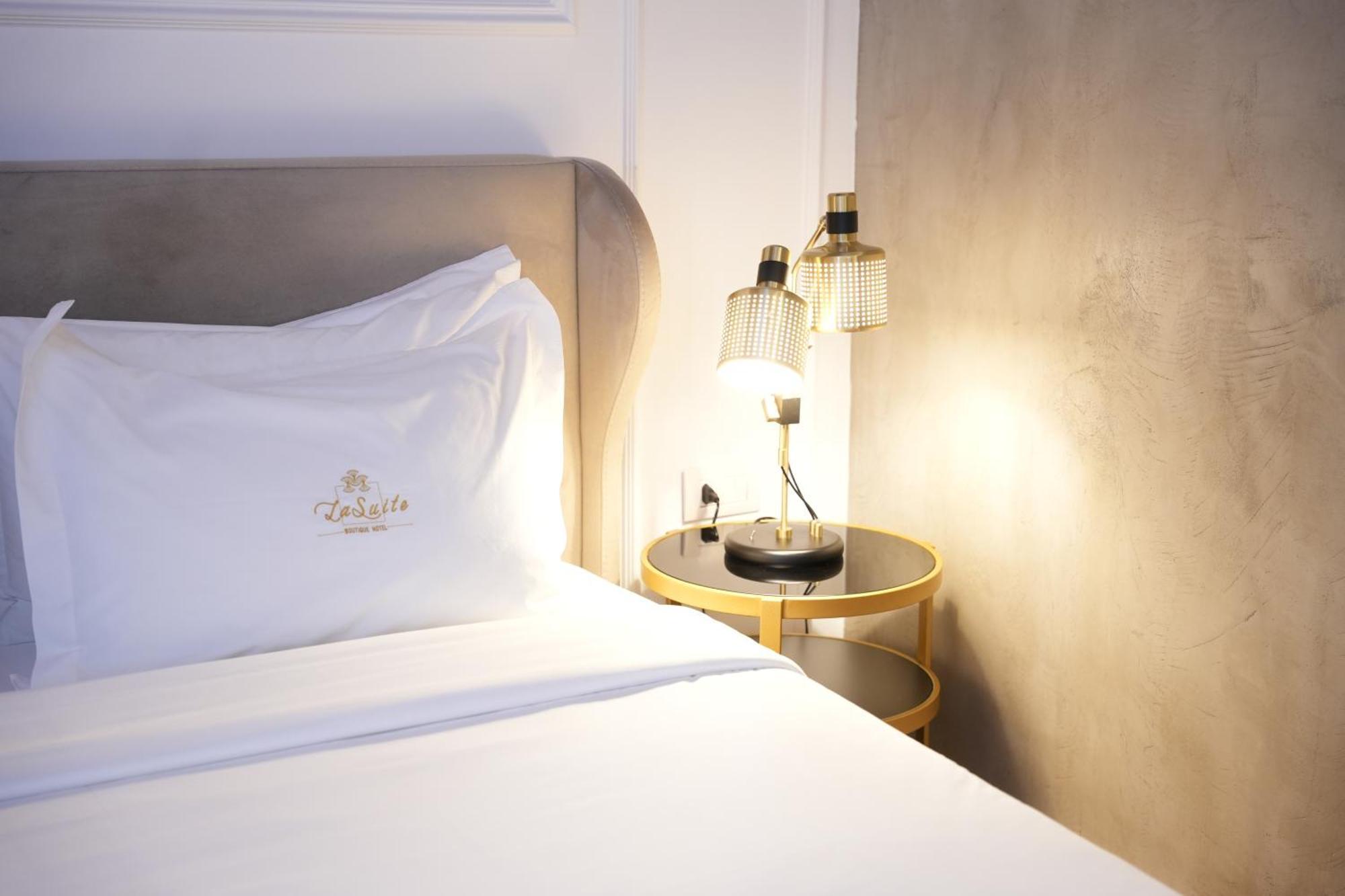 La Suite Boutique Hotel Tiranë Ngoại thất bức ảnh