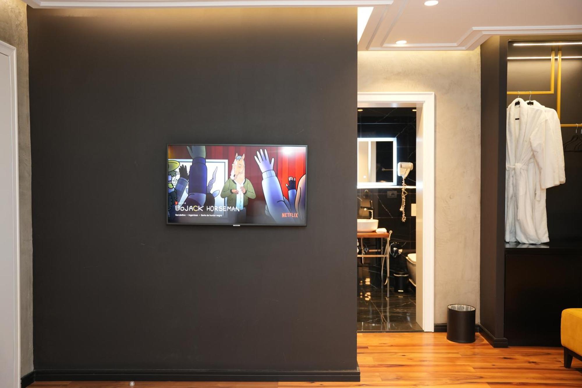 La Suite Boutique Hotel Tiranë Ngoại thất bức ảnh