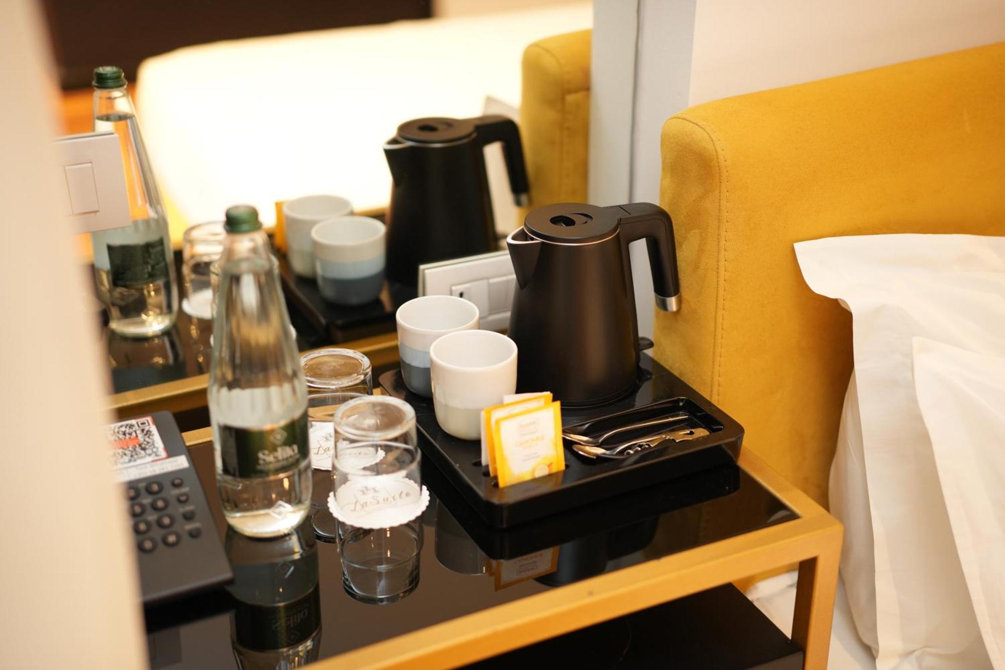 La Suite Boutique Hotel Tiranë Ngoại thất bức ảnh